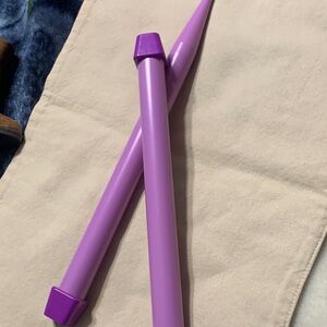 Loops & Threads plastic jumbo knitting needles